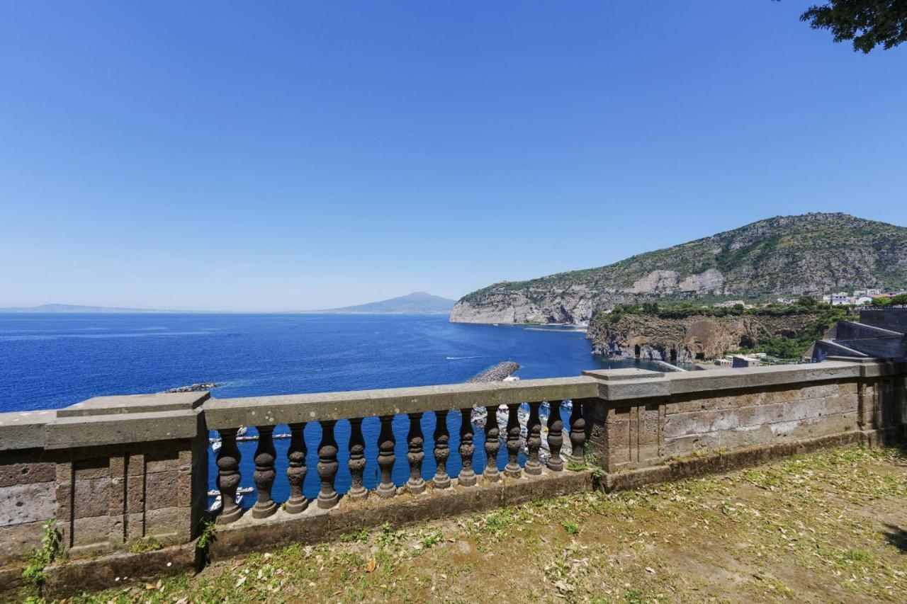 Villa Preziosa Al Pizzo 3 Km Da Sorrento Sant'Agnello Exterior photo