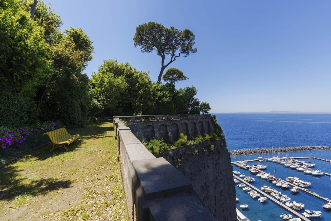 Villa Preziosa Al Pizzo 3 Km Da Sorrento Sant'Agnello Exterior photo